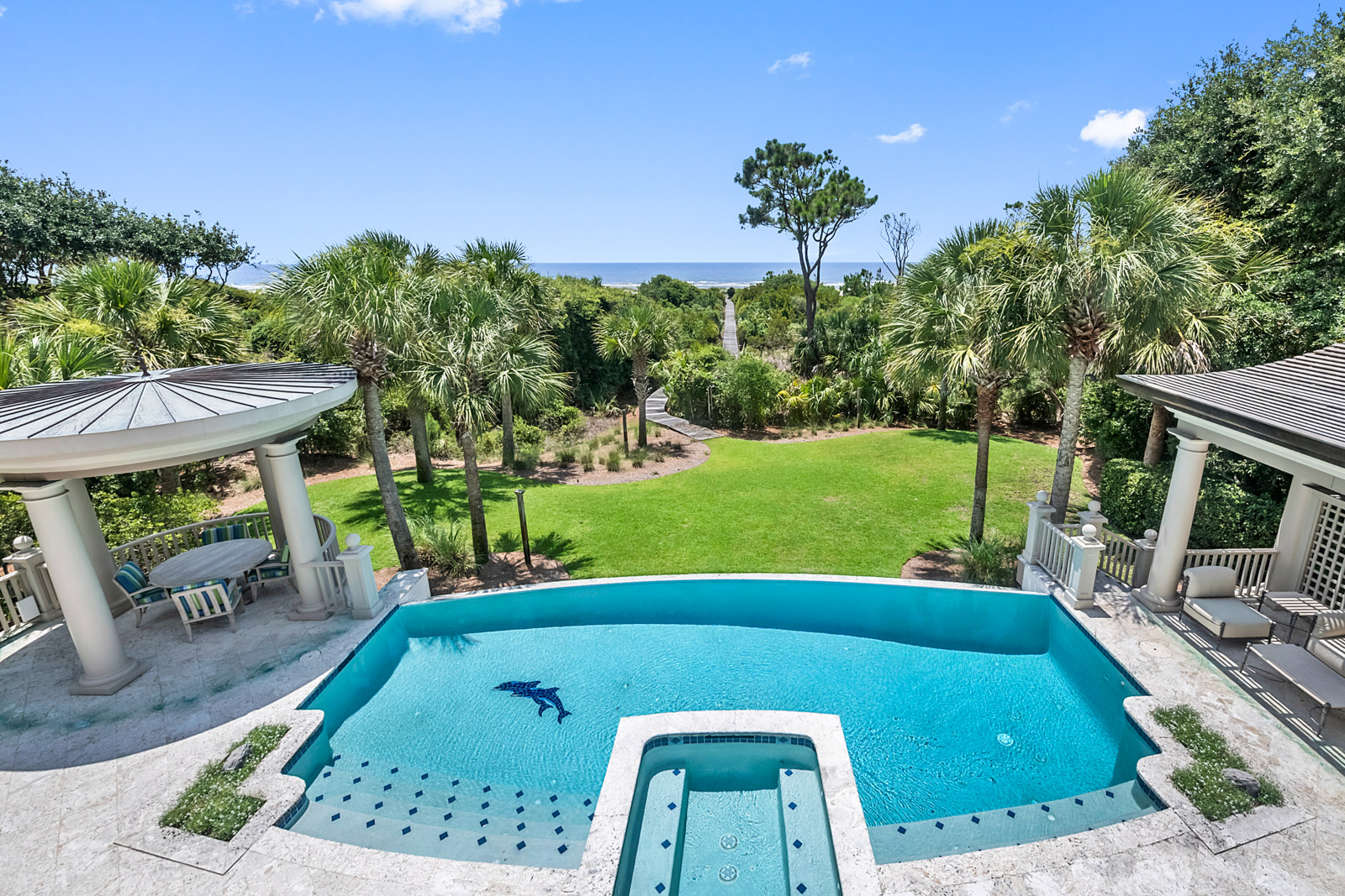 163 Flyway Dr